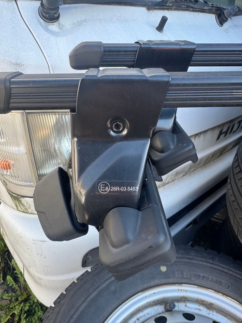 アウディA1 innoルーフバーキャリア