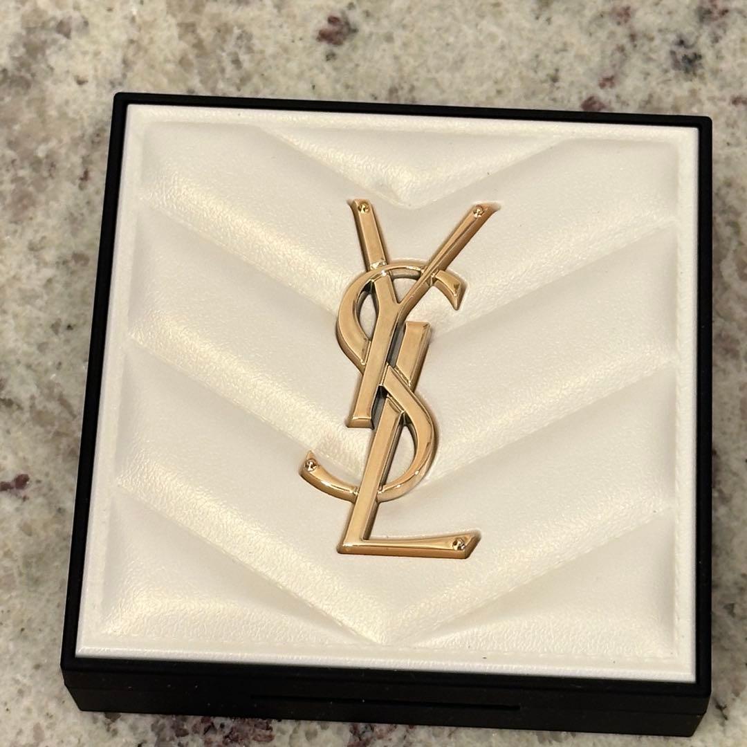 新品未使用！YSL Beauty オールアワーズ ハイパールミナイザー　01