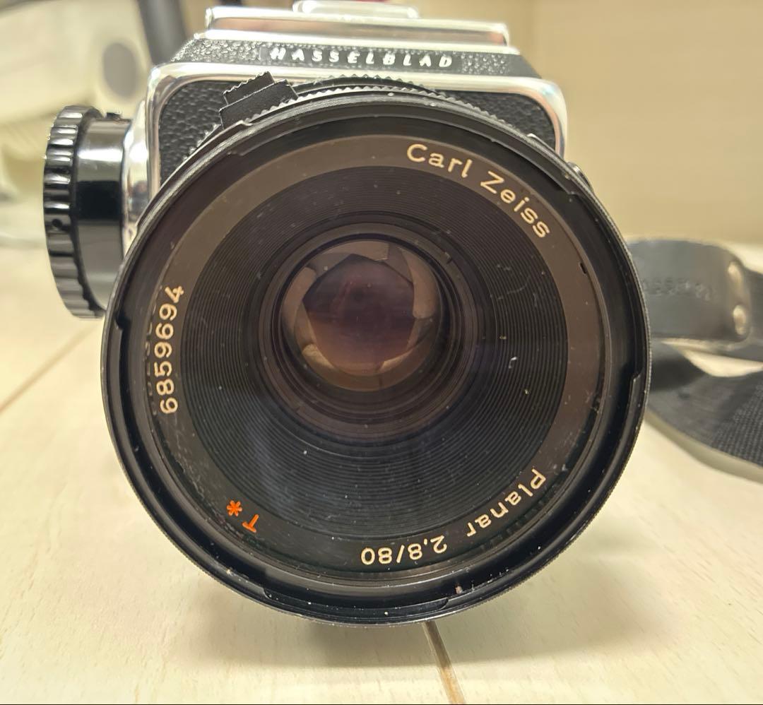 【楽一番】HASSELBLAD 500C/M Planar 1:2.8