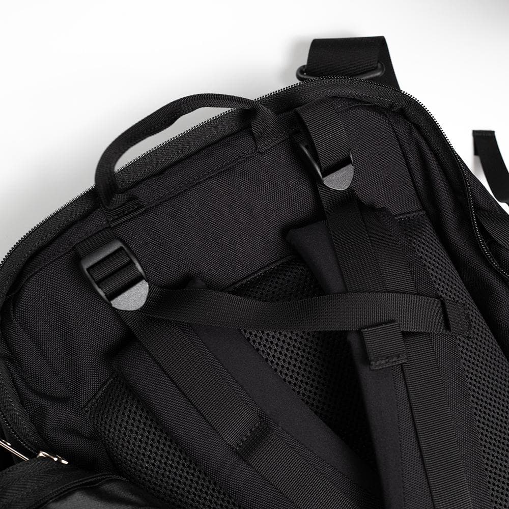 BACH TRAVELSTAR28 リュック ビジネスバックブラック