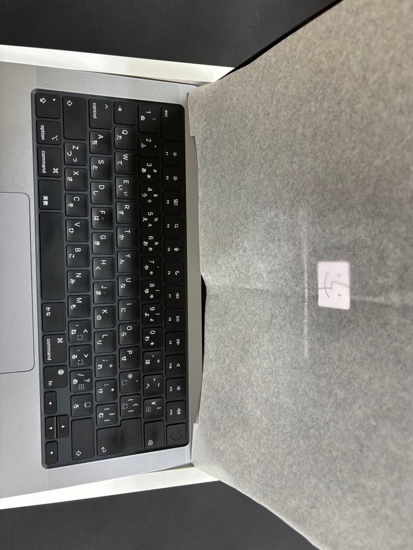 MacBook Pro 14インチ M3 8GB 512GB