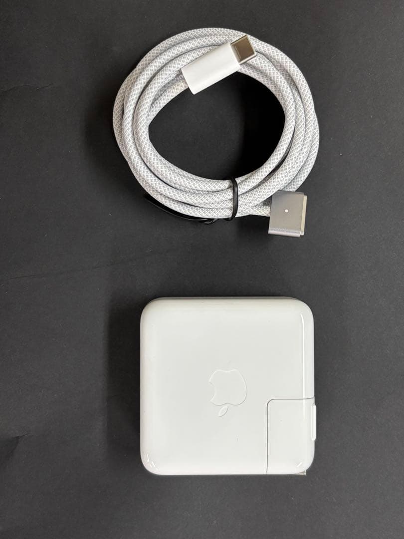 MacBook Pro 14インチ M3 8GB 512GB