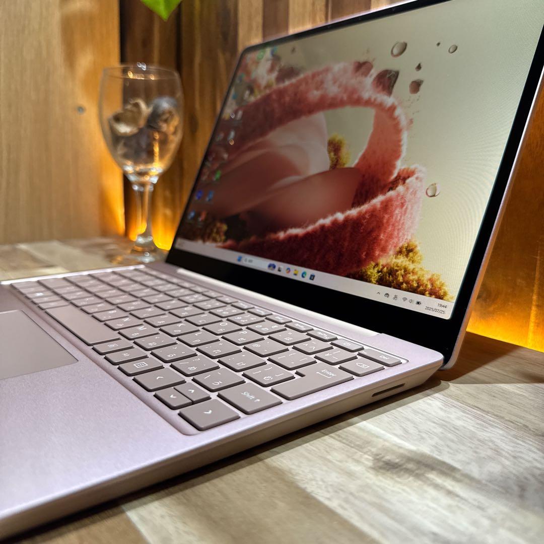 希少サンドストーン‼️Surface Laptop Go☘8GB☘ノートパソコン