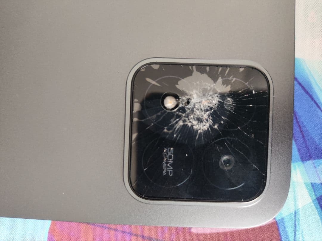 Xiaomi pad 6s pro　本体のみ　カメラ割れ