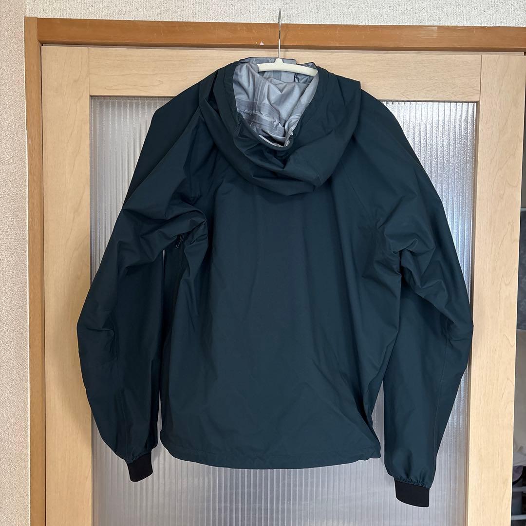 モンベル・ウエイディングジャケット・Sサイズ