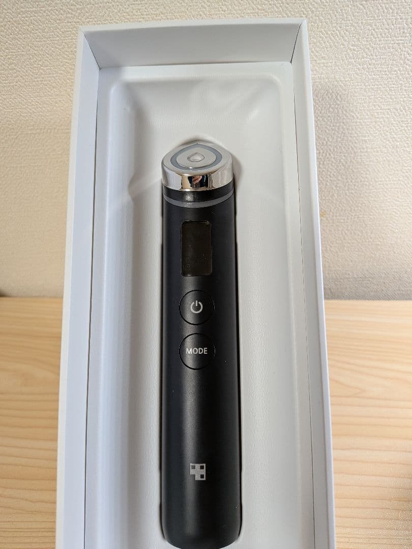 メディキューブ AGE-R ブースタープロ　美顔器　 黒 くまさんヘッド付き