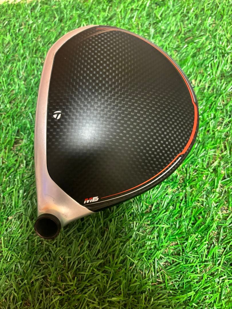 テーラーメイド　M6ドライバー用ヘッドのみ。ロフト10.5度　ヘッドカバー付き