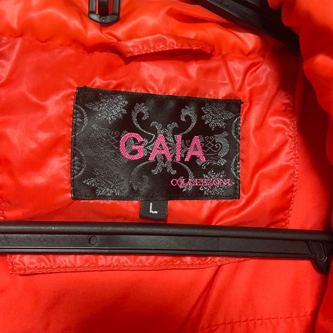 100%ダウン　100%毛皮　大きめボタンが可愛いオレンジのダウンジャケット