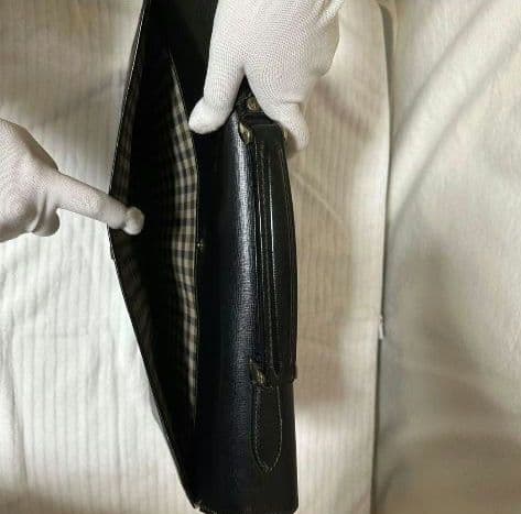 【希少】Aquascutum（アクアスキュータム）鍵付き本革 ビジネスバッグ