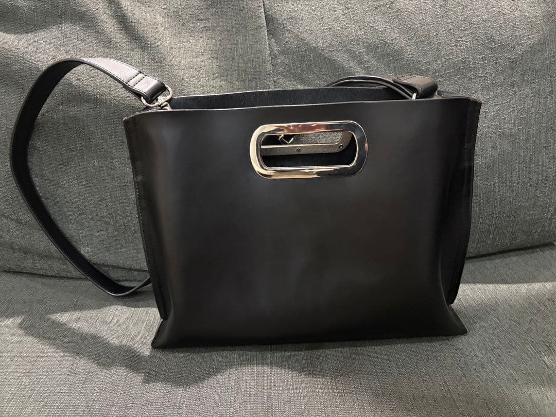 CTHYドレープレザートートバッグ THE CASE まとめ ブラック