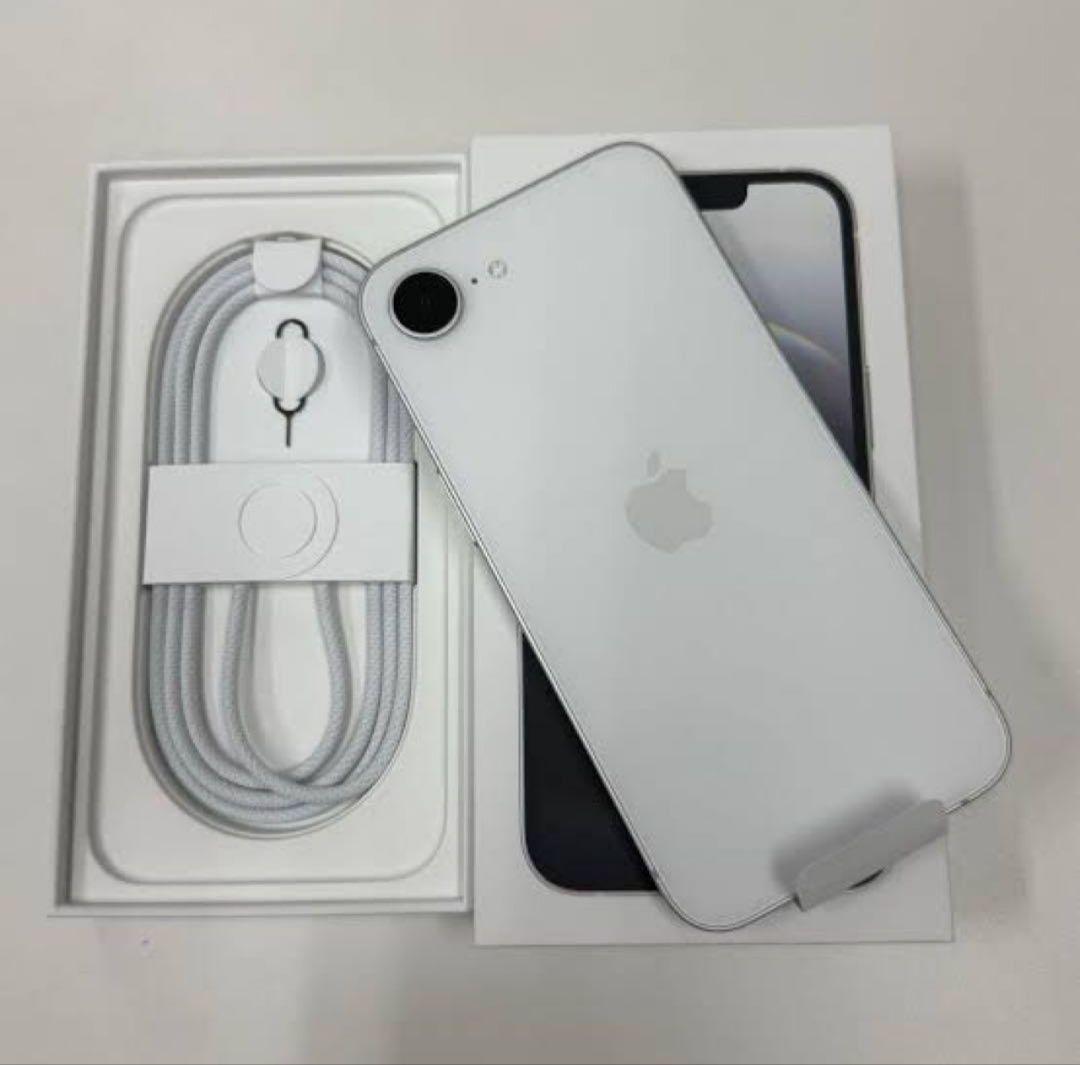 【新品未使用】iPhone 16e 128GB ホワイト SIMフリー