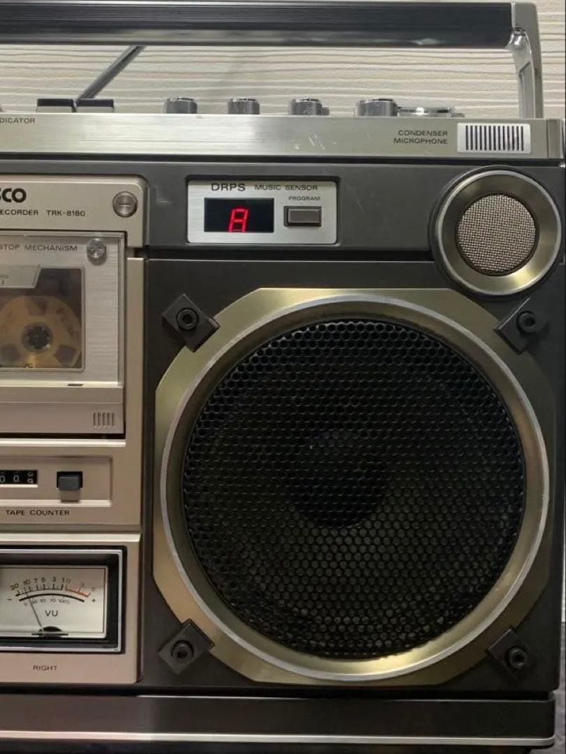 動作品HITACHI PERDISCO 日立 ラジカセ TRK-8180ラジオ