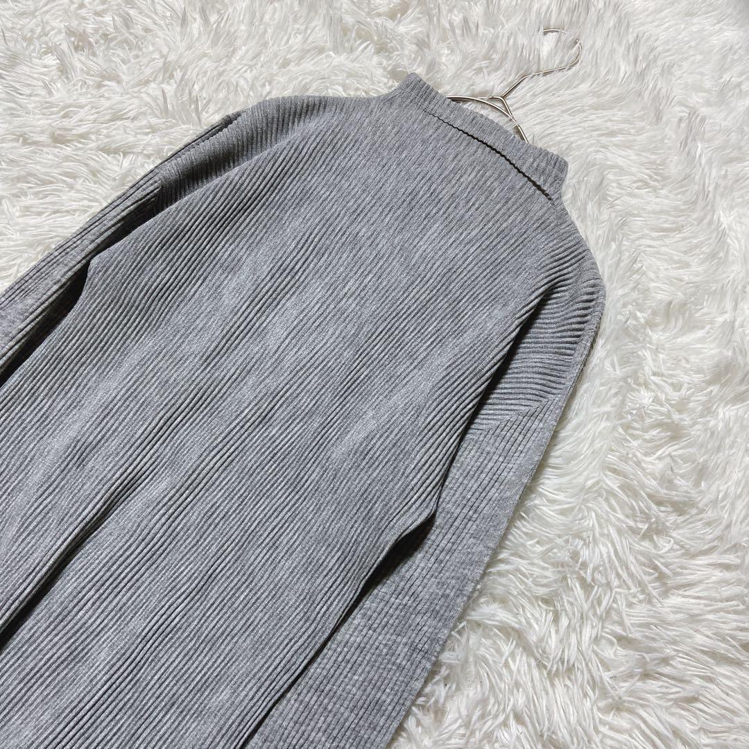 めー ⭐️イッセイミヤケ　モックネック　プリーツカットソー　ドメスティック