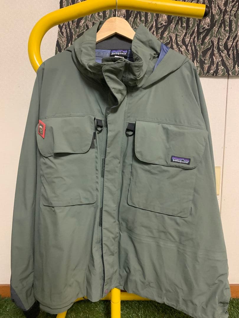 Patagonia マウンテンパーカー オリーブグリーン