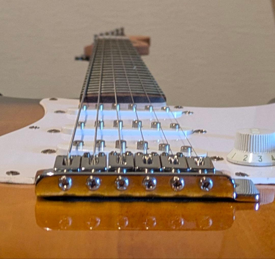 Squier by Fender Stratocaster ソフトケース付き