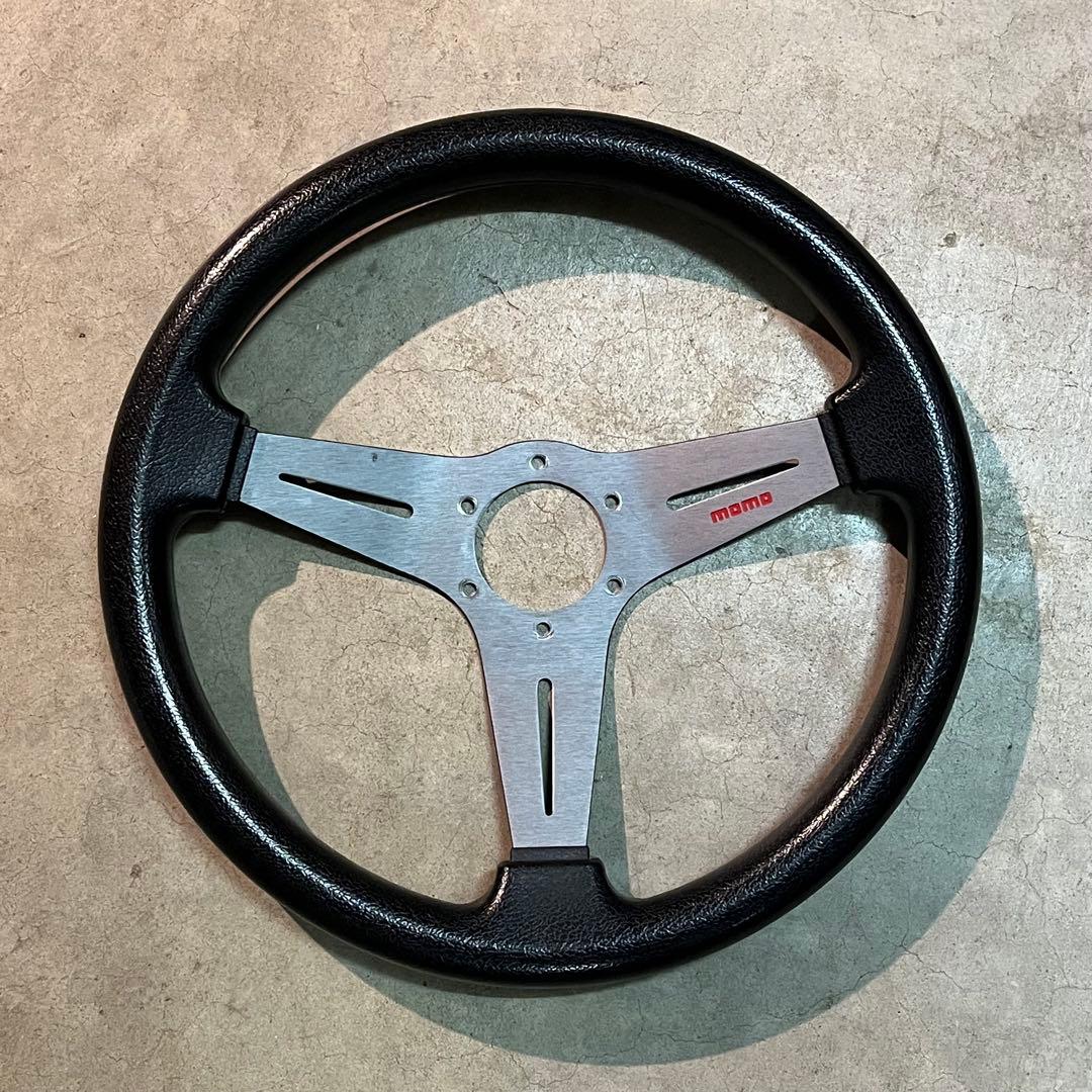 momoステアリング350mm