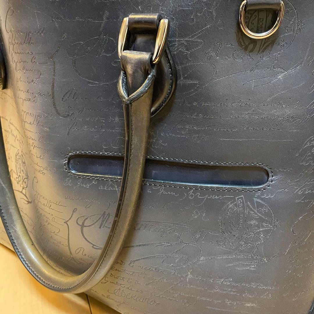 美品!定価55万　新ロゴ自立◎berlutiベルルッティトゥジュールトートバッグ