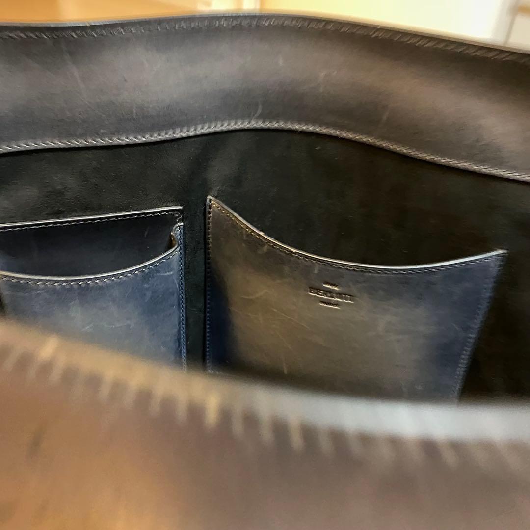 美品!定価55万　新ロゴ自立◎berlutiベルルッティトゥジュールトートバッグ