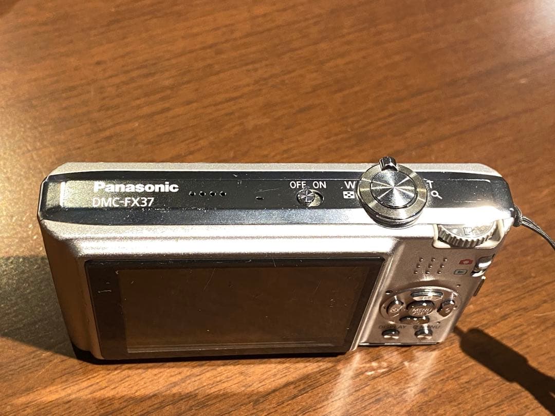 Panasonic DMC-FX37 コンパクトデジタルカメラ