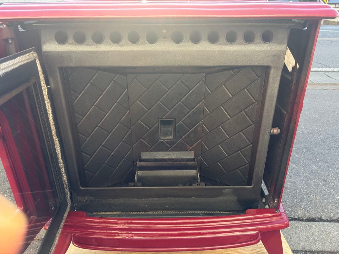 TOYOTOMI（トヨトミ） エンバイロ ペレットストーブ エンプレス