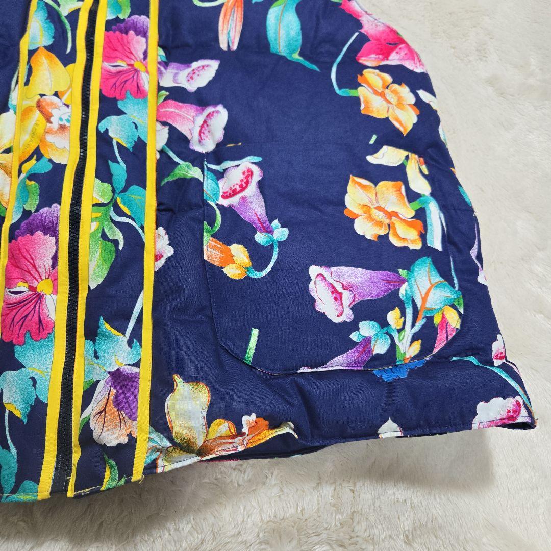 レオナール LEONARD ダウンベスト フラワー柄 ゆったりサイズ ネイビー