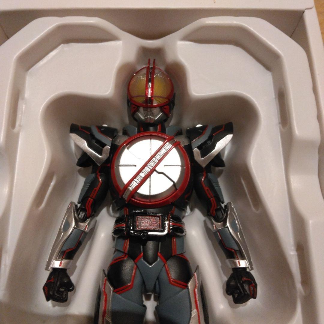 仮面ライダーネクストファイズ　真骨彫　フィギュアーツ　仮面ライダー555