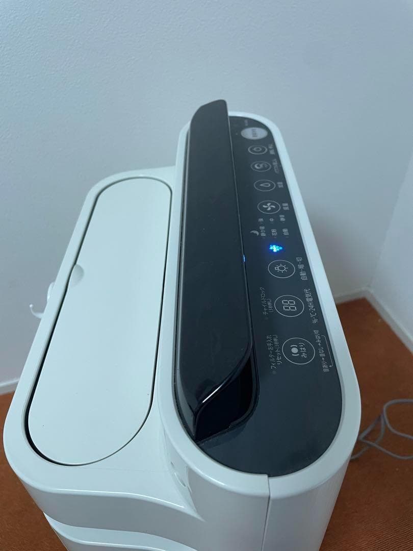 シャープ プラズマクラスター 加湿空気清浄機　KC-G50-W