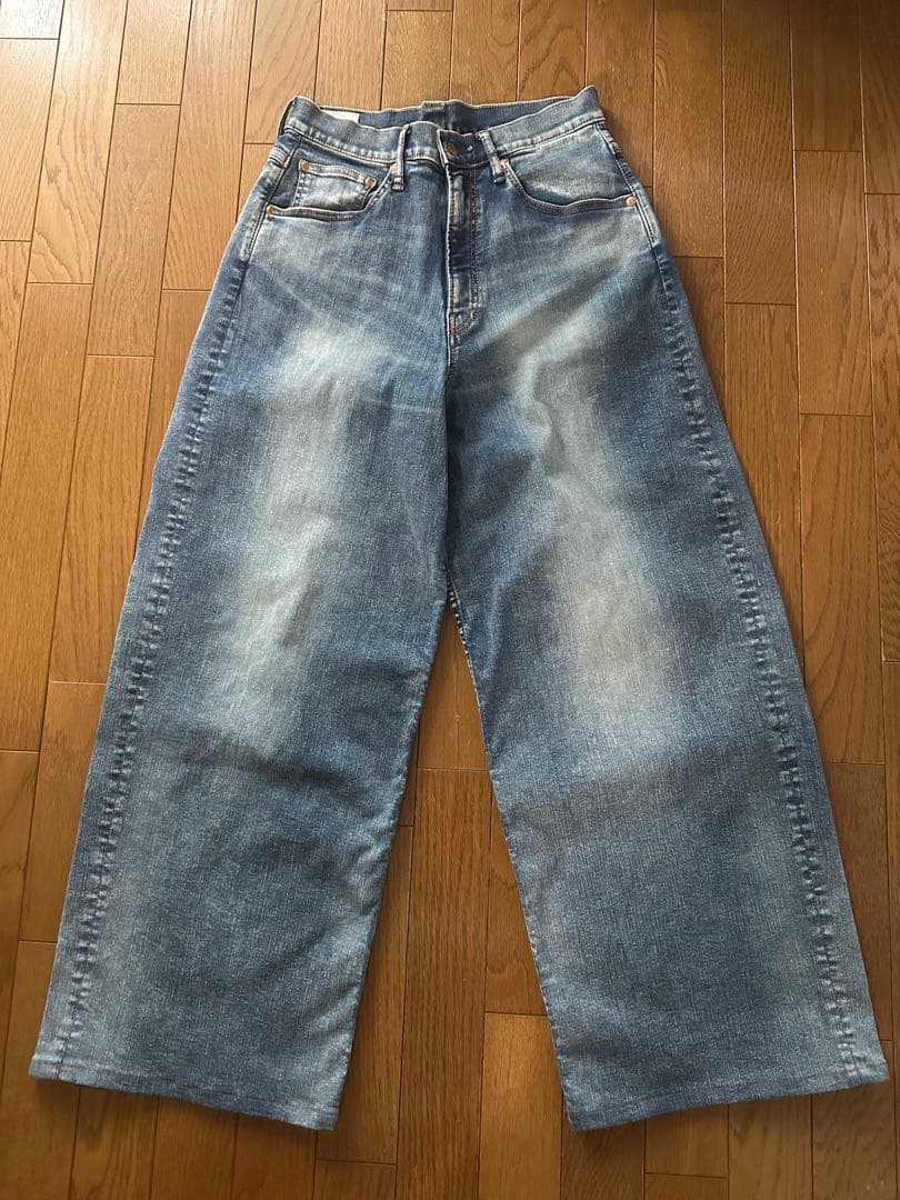 SURT ルーズシルエットデニム