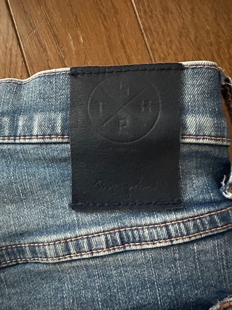 SURT ルーズシルエットデニム