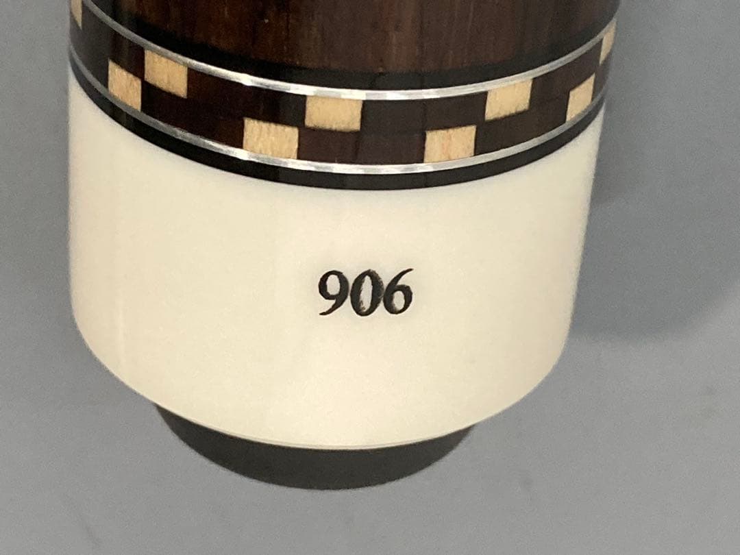 LUCASI CUSTOM ビリヤード　キュー　906