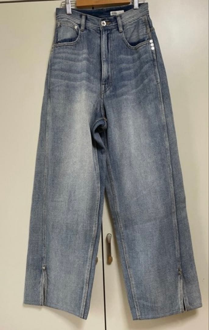 ダブルスタンダードクロージング×AKKO スリットヘムバギーパンツ デニム