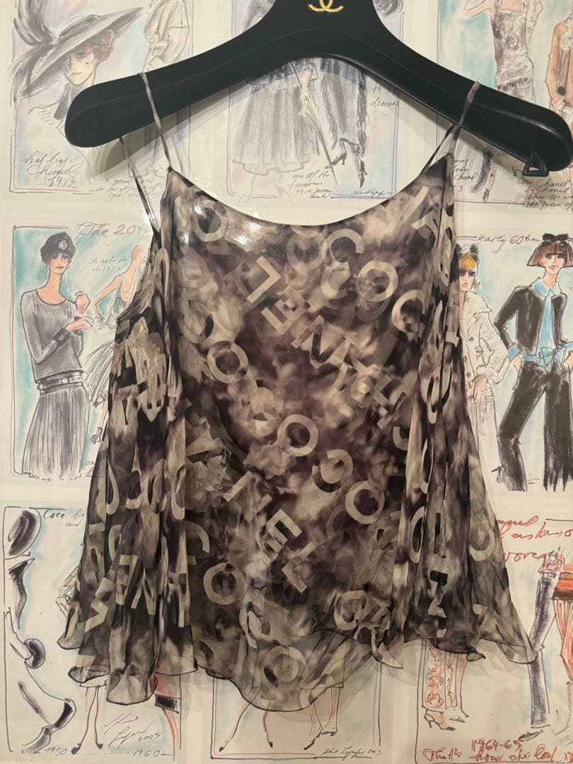 シャネル　シルクロゴストール付きキャミソール