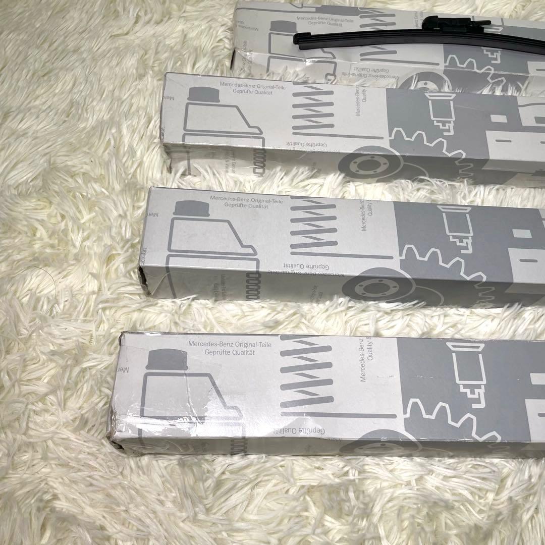 Mercedes-Benz ワイパーブレード A 205 820 46 03