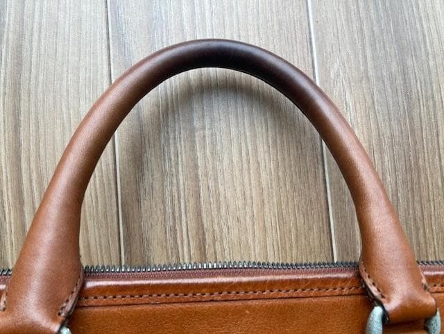 柏餅【状態良し】SLOW / スロー ビジネスバッグ 本革/レザー