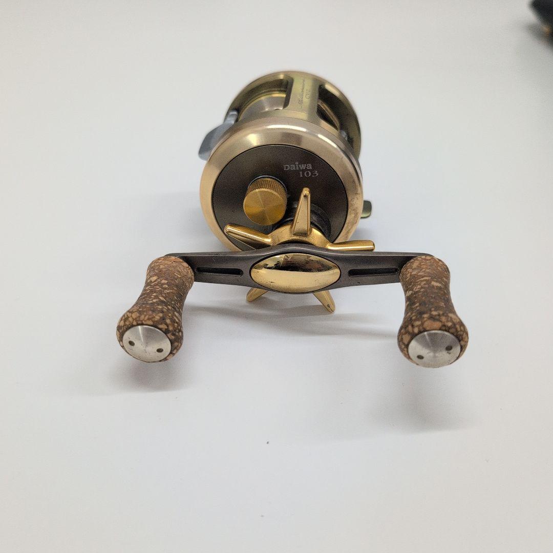 超美品 ダイワミリオネア CV-Z103 グリーンゴールド 限定生産品　右巻