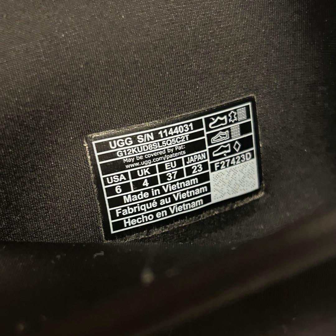 UGG ムートンブーツ　クラッシックディッパー