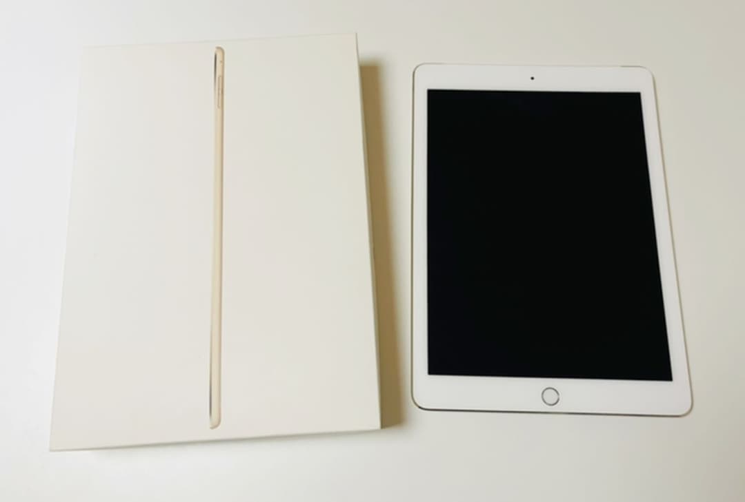 ★iPad Air 2 Wi-Fi Cellular 16GB ゴールド★
