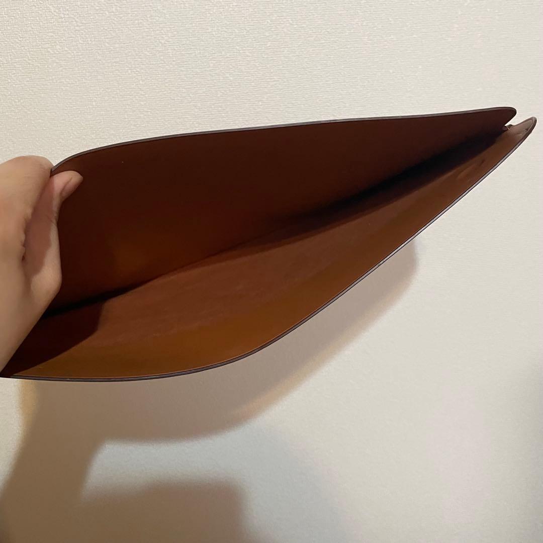 ＊MacBook Pro 13-inch, 2019,シルバー レザースリーブ付