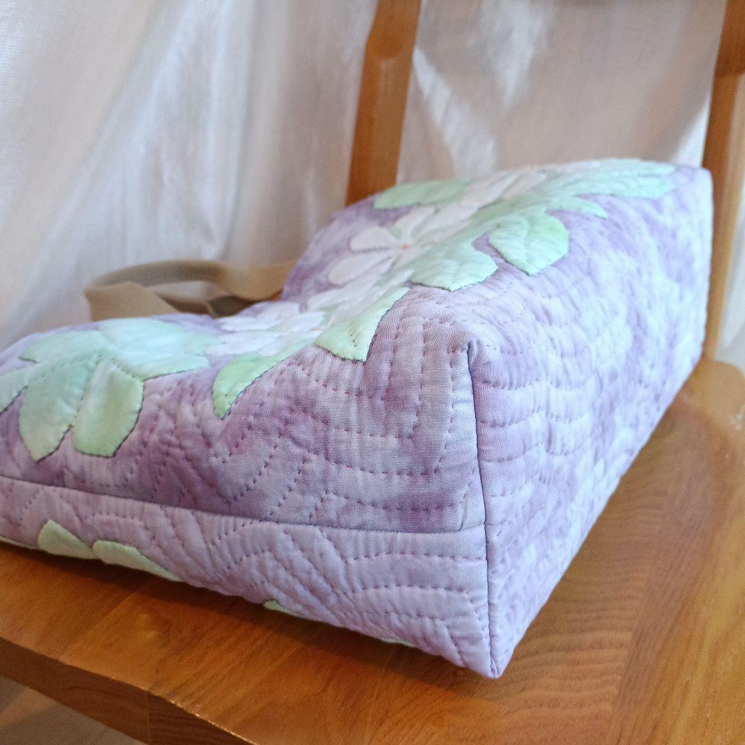 ハワイアンキルト　バッグ　ハイビスカス