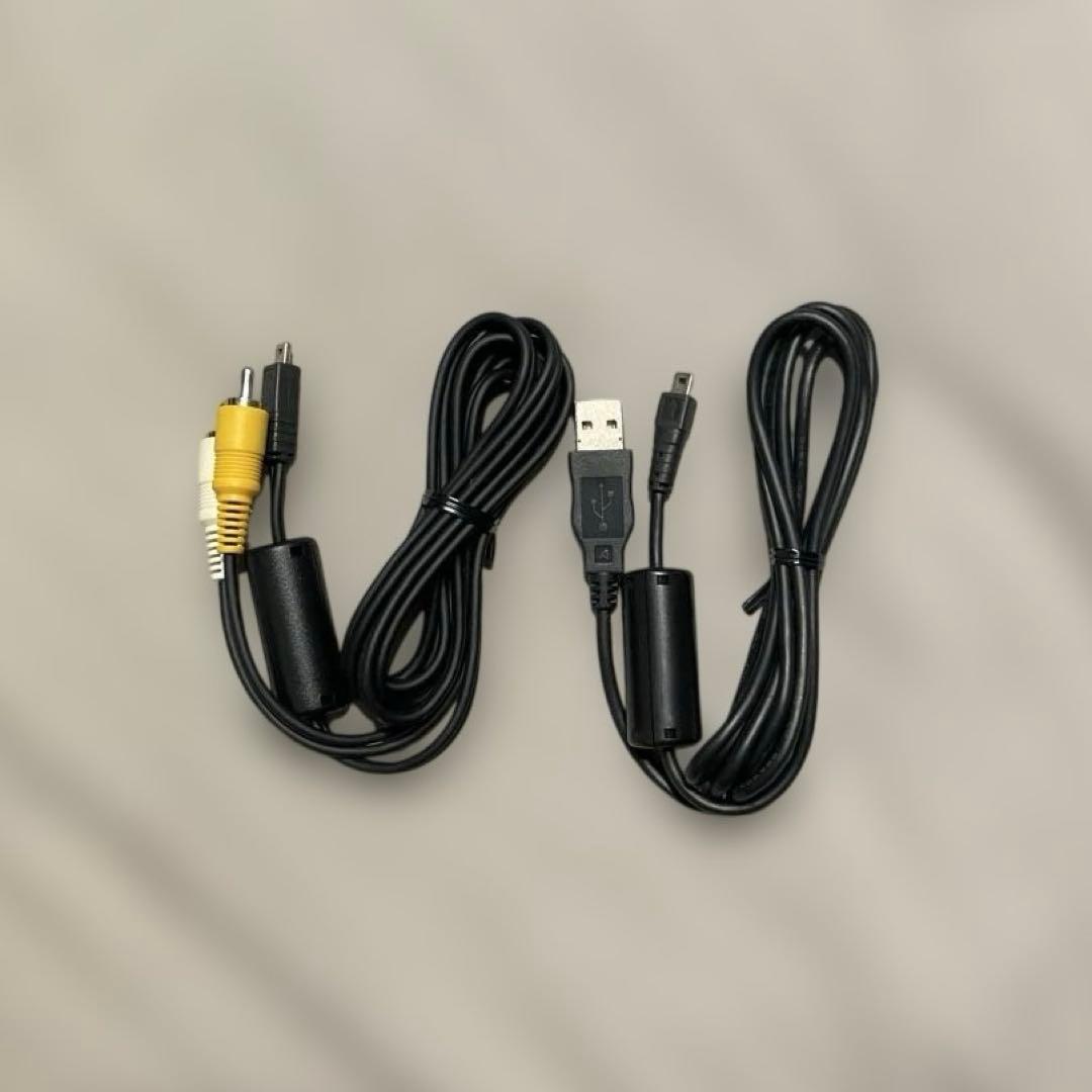 PanasonicLUMIXのデジタルカメラと周辺機器のまとめ売りセット