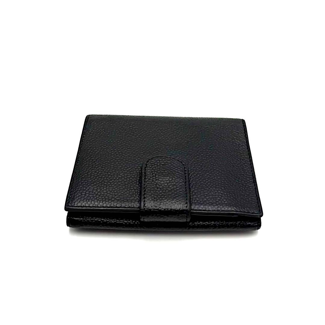 シャネルキャビアスキン ココマーク黒折り財布