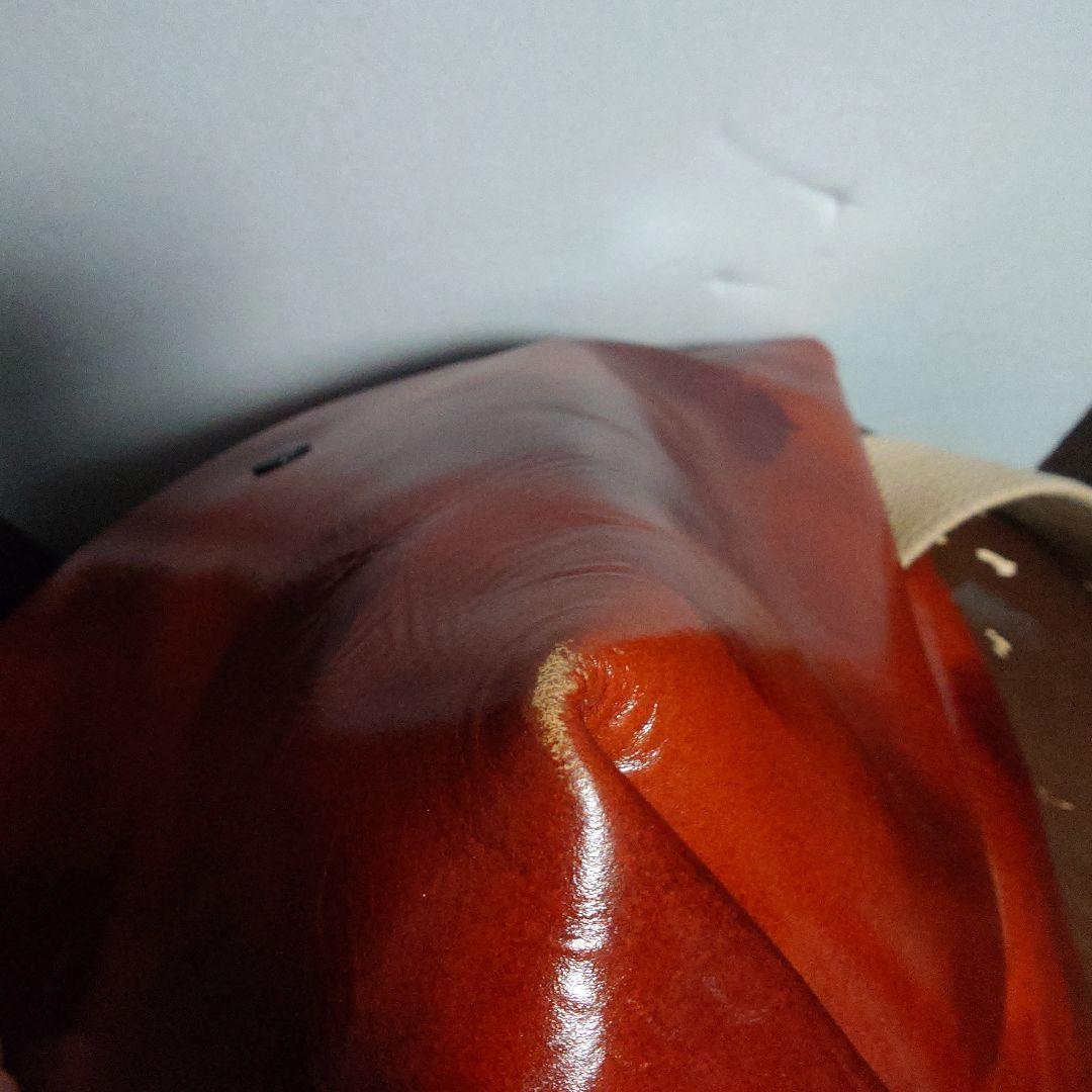 ブラウンレザー メッセンジャーバッグ　ユニアンドコー