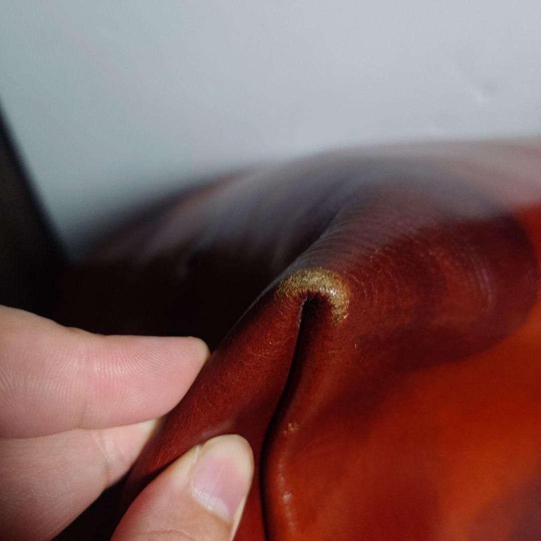 ブラウンレザー メッセンジャーバッグ　ユニアンドコー