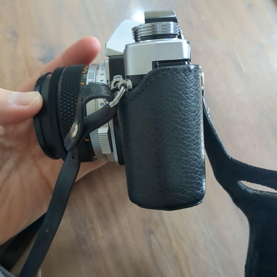 OLYMPUS 一眼レフカメラ シルバー レザーケース付き