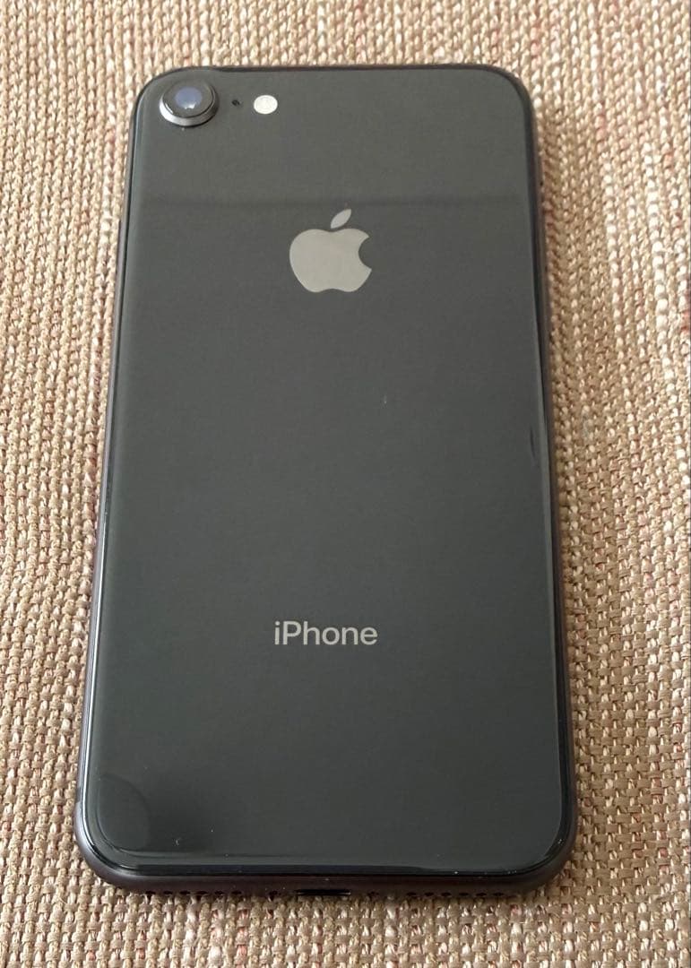 iPhone8 256GB スペースグレー & ifaceカバー