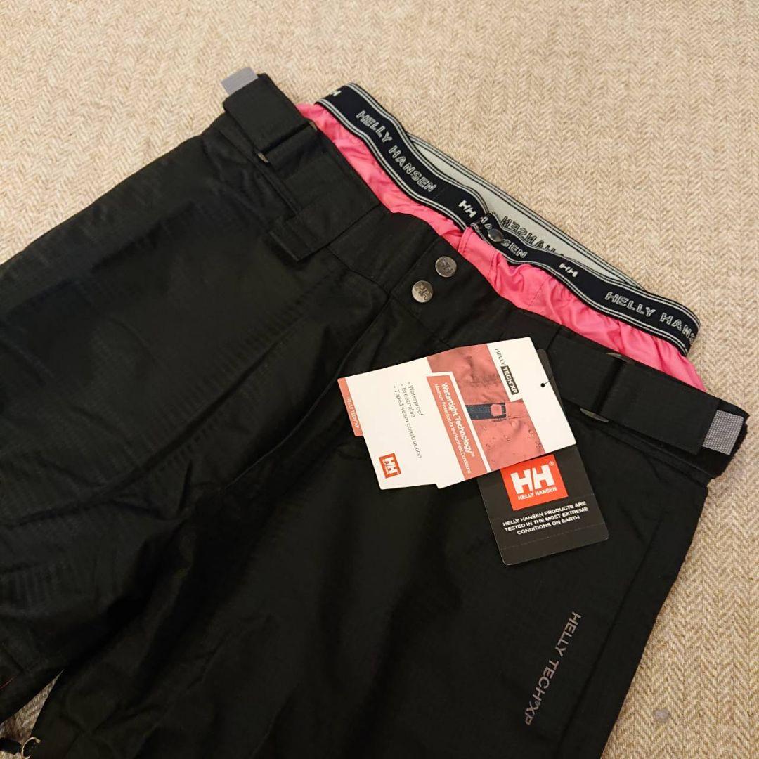 新品　　ヘリーハンセン ヘリーテック　スキー　スノボー　パンツ　ウィメンズ