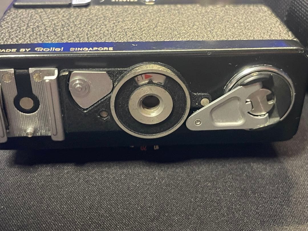 Rollei 35 コンパクトフィルムカメラ フラッシュ付き　oh済み