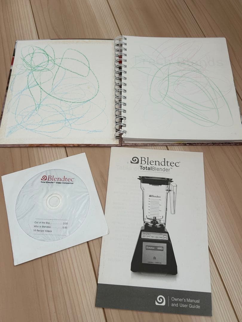ブレンドテック ブレンダー　ピッチャー未使用Blendtecミキサー　スムージー