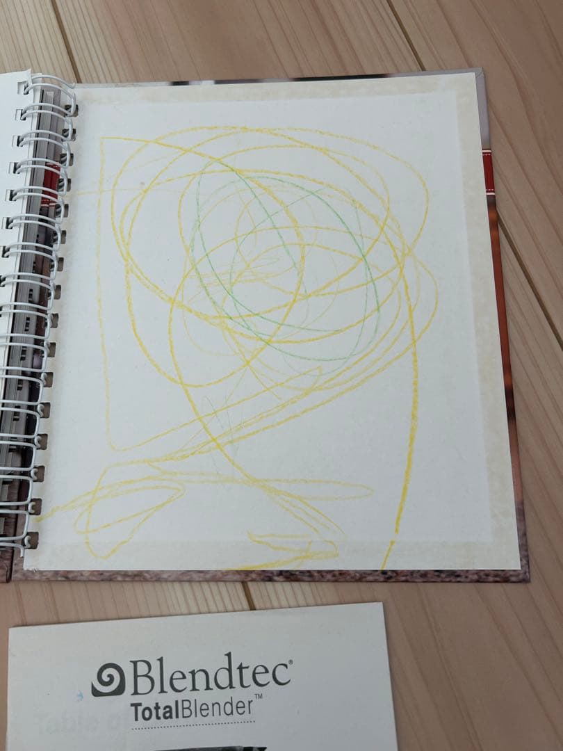 ブレンドテック ブレンダー　ピッチャー未使用Blendtecミキサー　スムージー