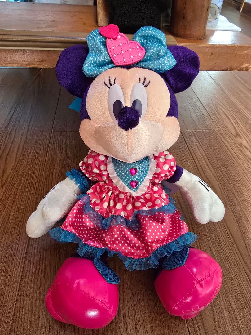 ディズニー　ミニーマウス　ぬいぐるみ　パルパルーザ　ミニーのファンダーランド